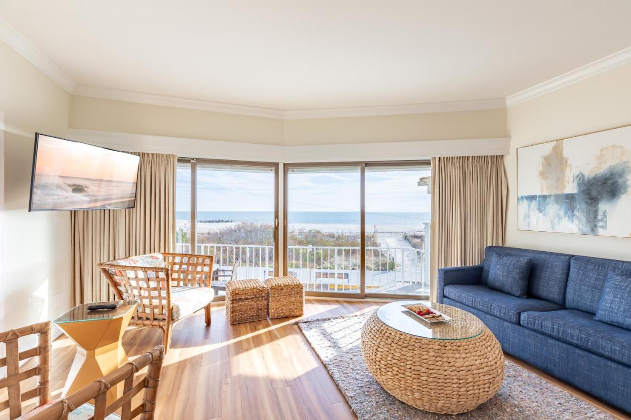 Off-Site Two Bedroom Apartment - Penthouse at La Mer Beachfront Resort