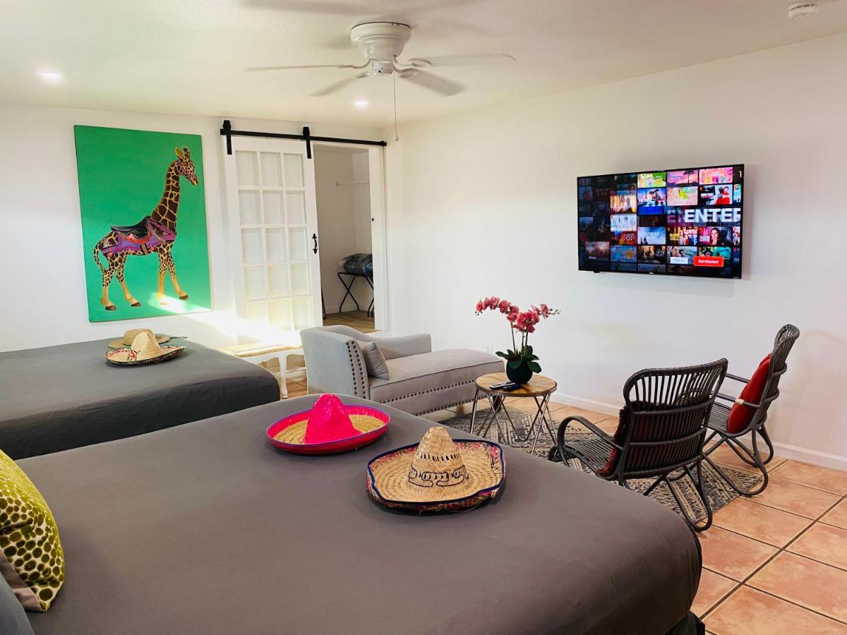 Deluxe Double Studio at Mi Kasa Hot Springs 420, Adults only, Clothing Optional