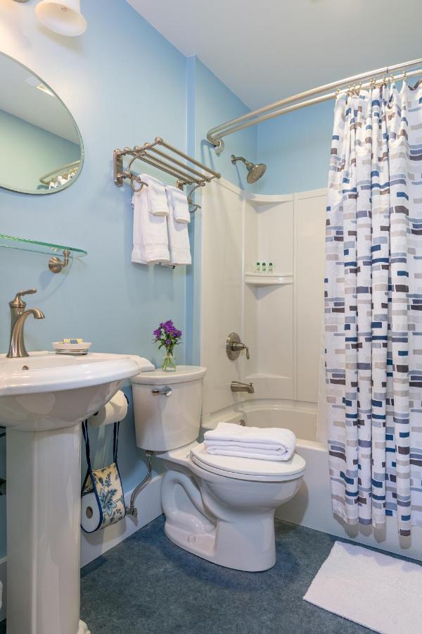 | Sinclair Inn Bed & Breakfast