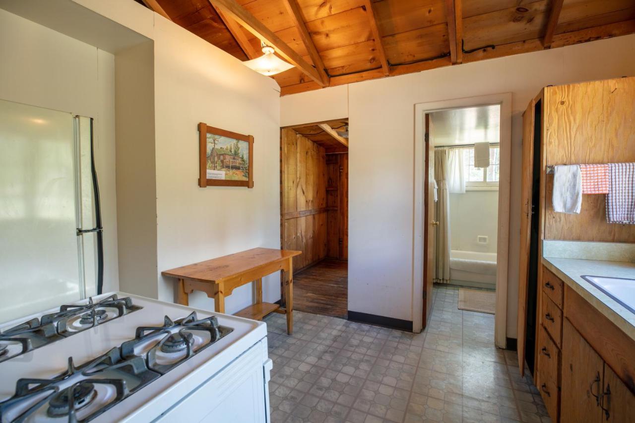 | The Meeker Park Lodge