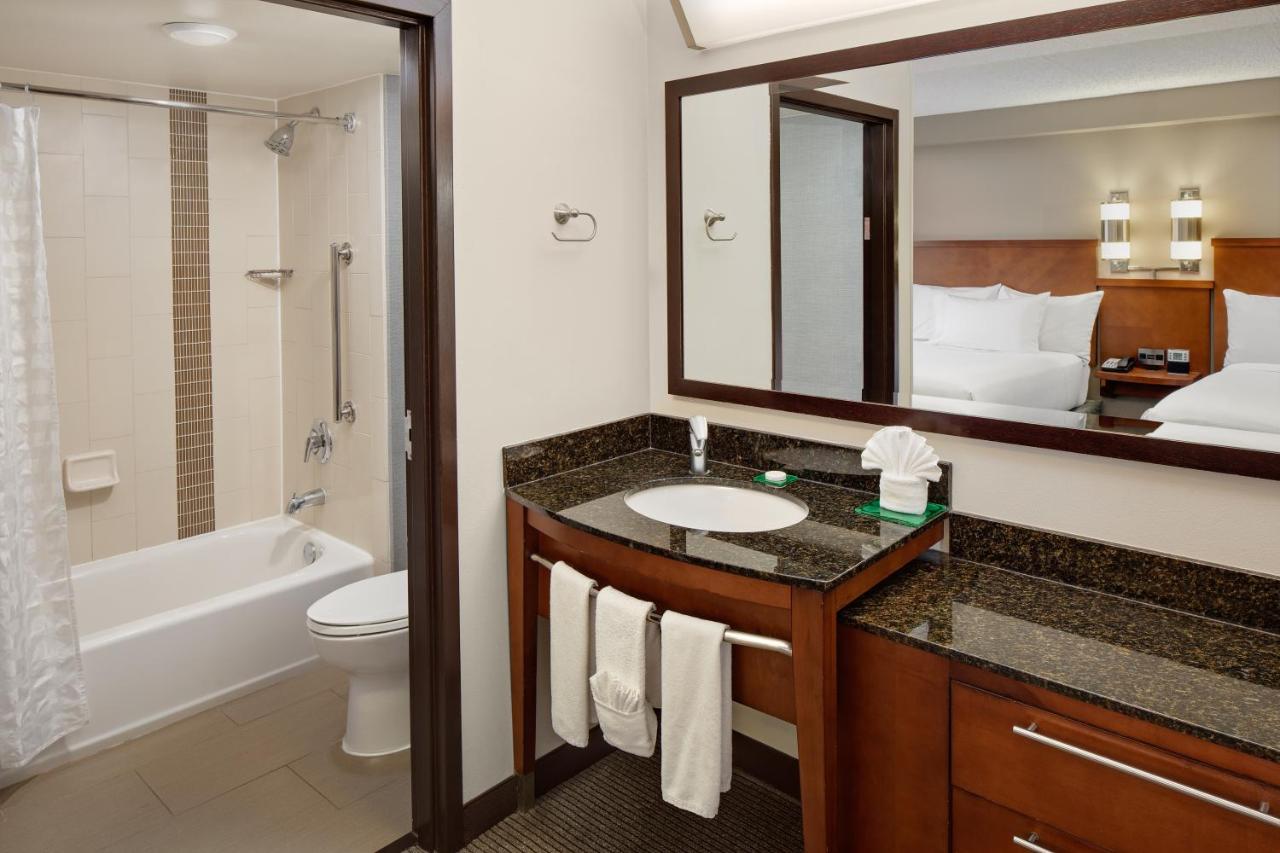 Deluxe Suite at Hyatt Place Princeton