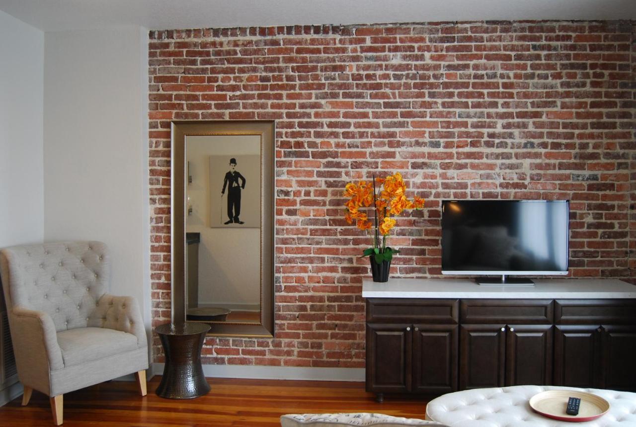 Executive Suite at Artisan Downtown