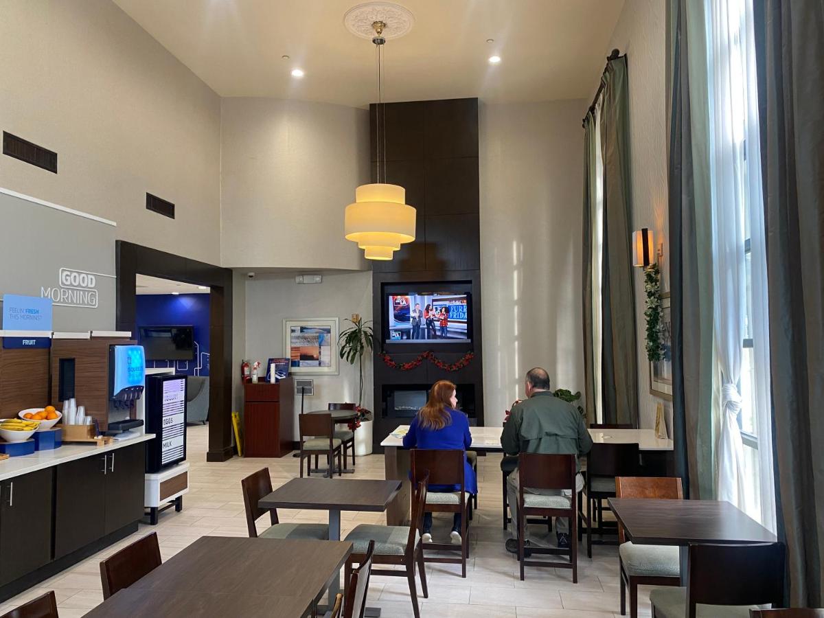  | Holiday Inn Express Hotel & Suites Hermosa Beach