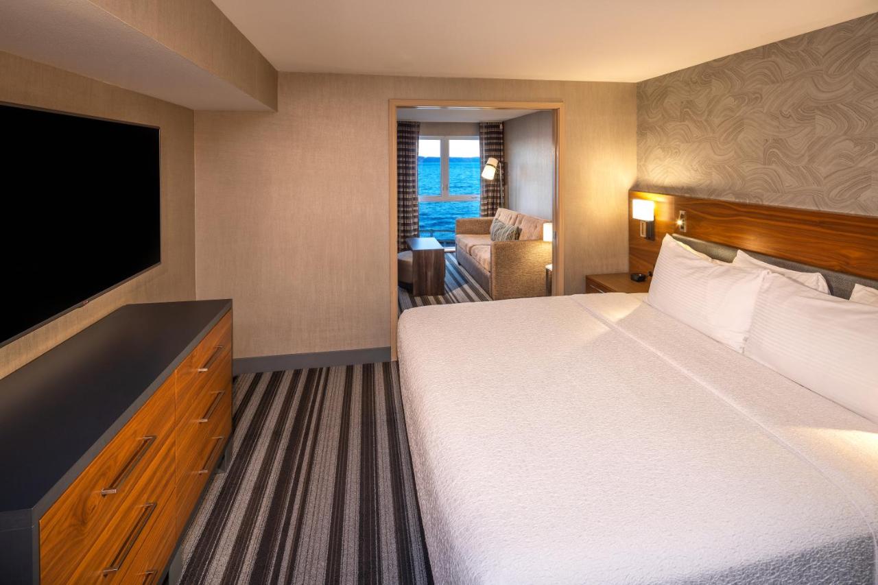  | Silver Cloud Hotel - Tacoma Waterfront