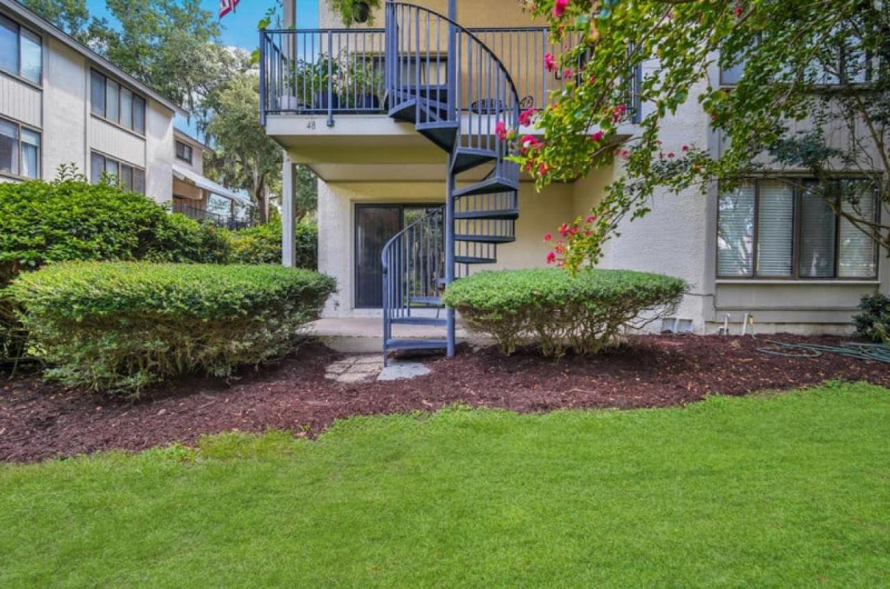  | 46 Springwood
