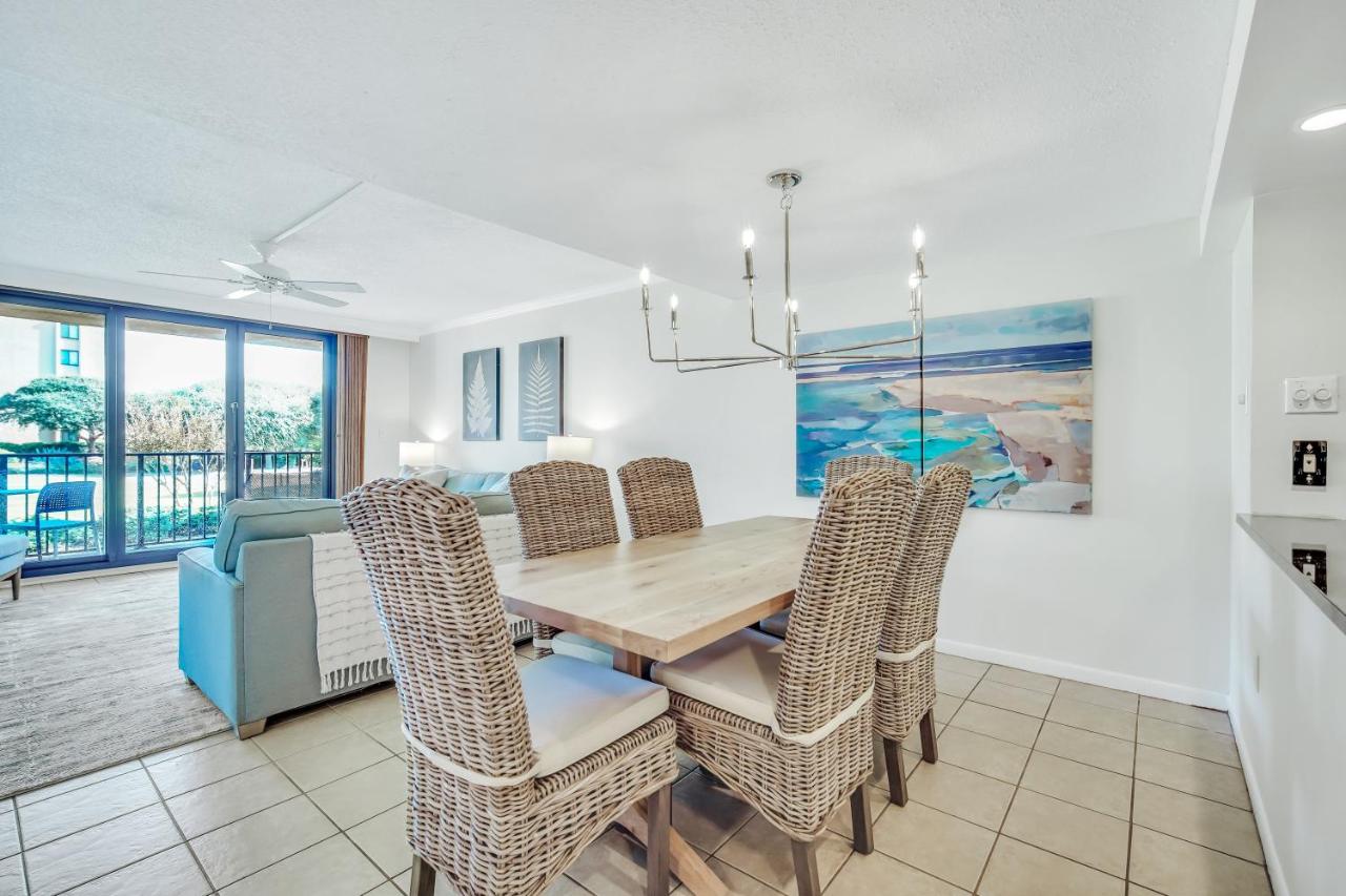 | 4101 Island Club