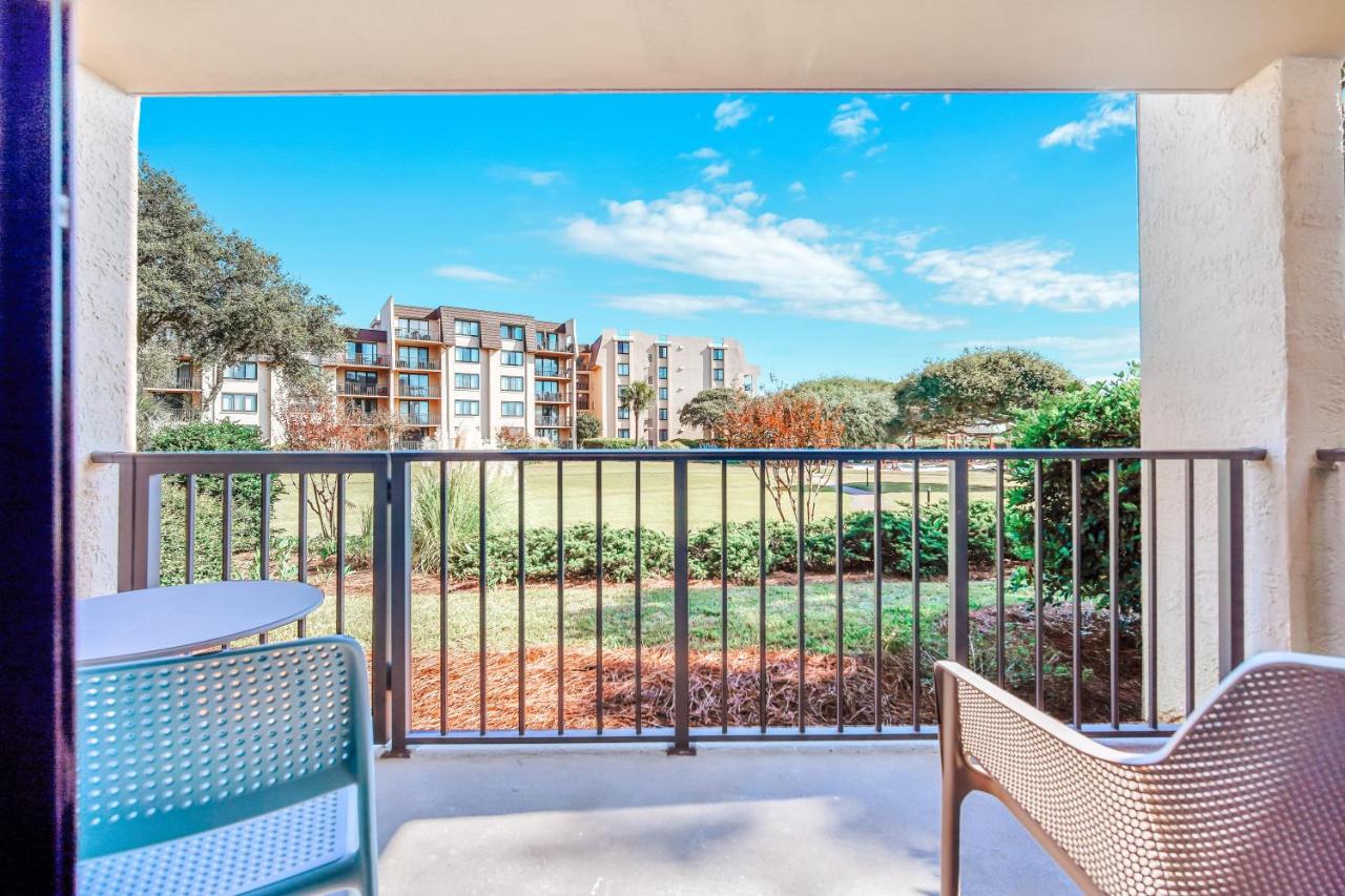 | 4101 Island Club