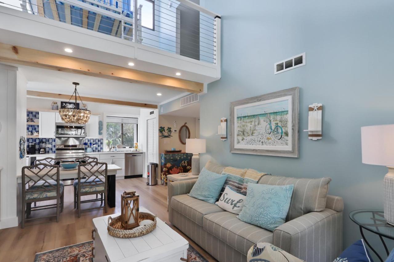 | 5202 Treetop Villa