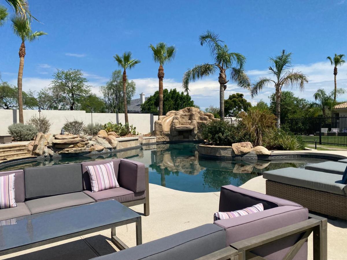 | MockingJay: Five Star Luxury Resort+Water-Slide+PickleBall+Golf