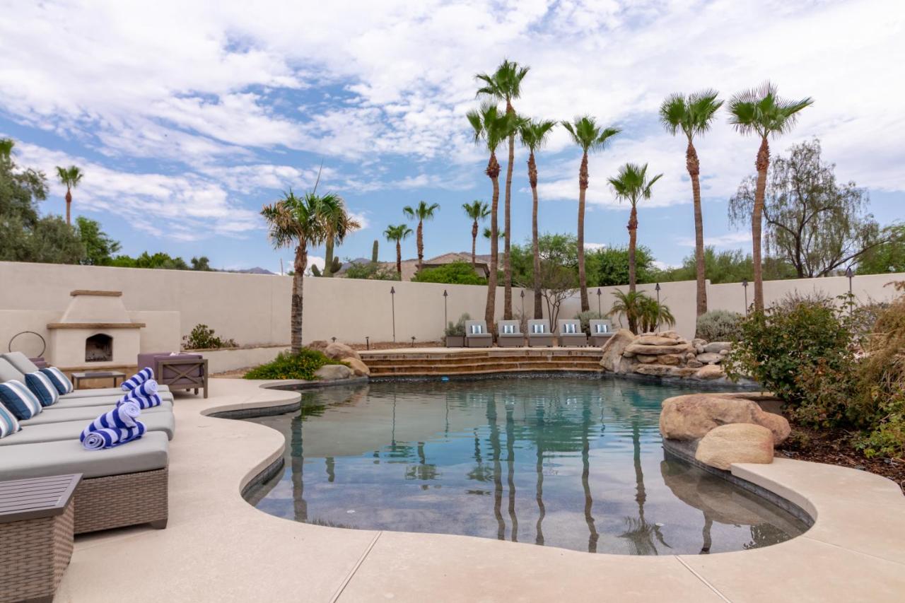 | MockingJay: Five Star Luxury Resort+Water-Slide+PickleBall+Golf