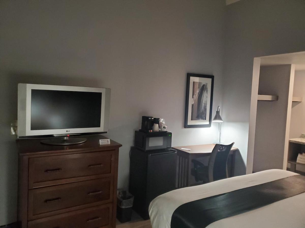 King Suite at Happy Bay