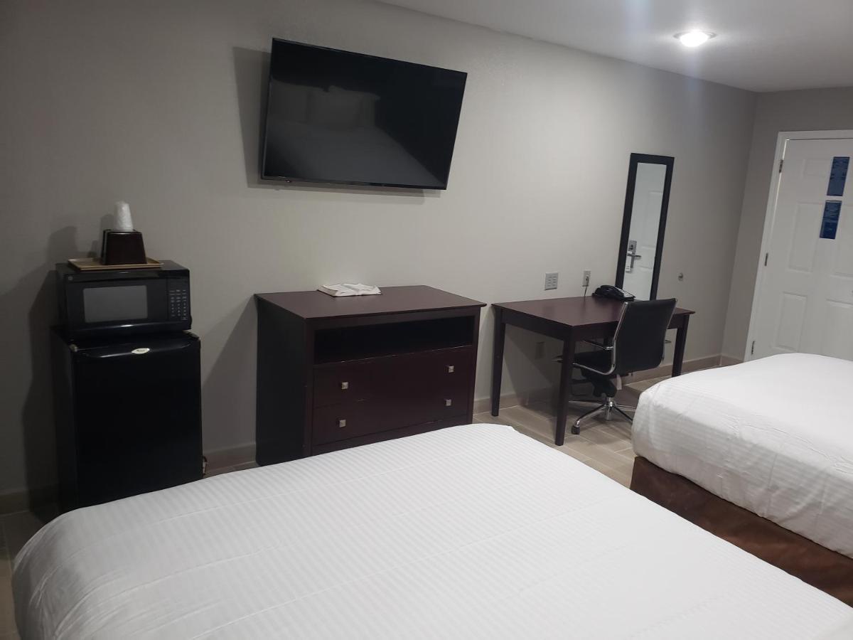 | Cotulla Executive Inn