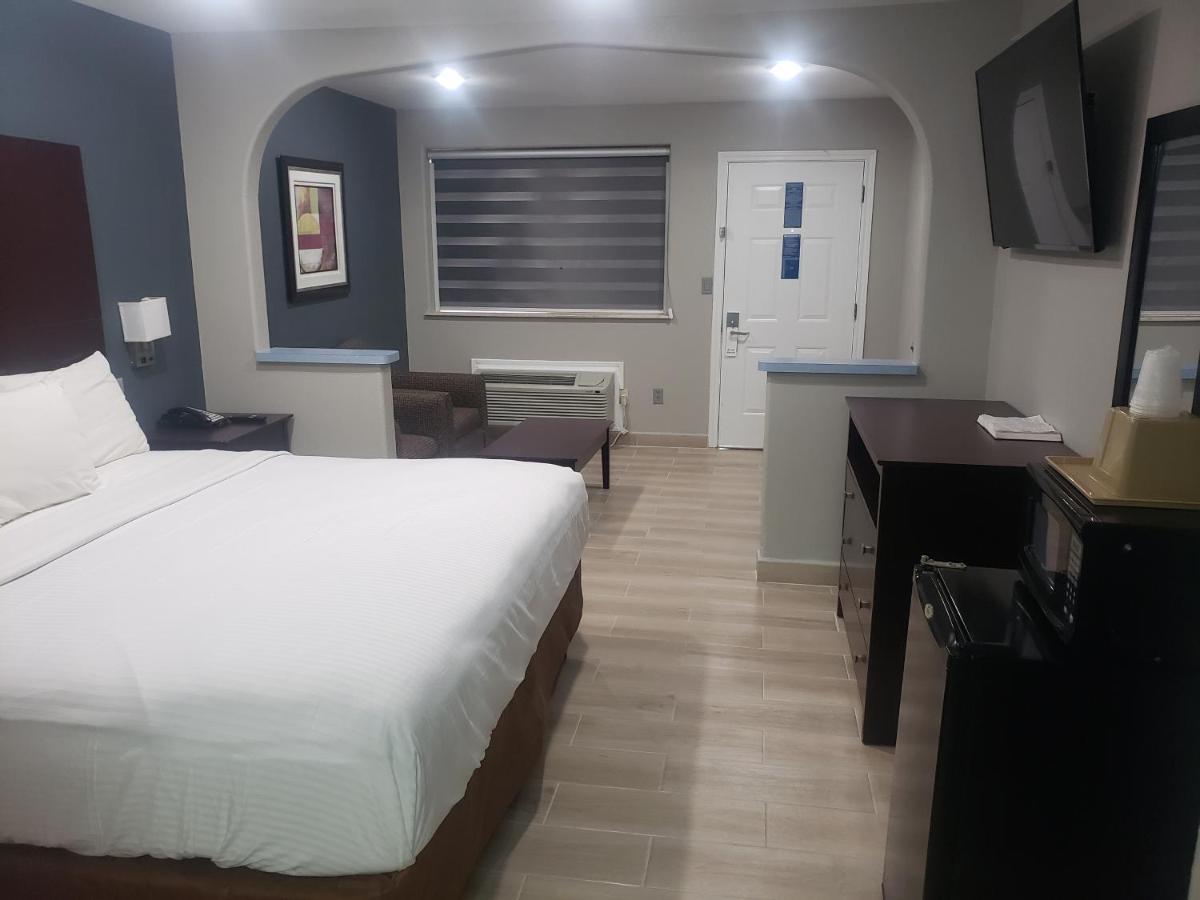  | Cotulla Executive Inn