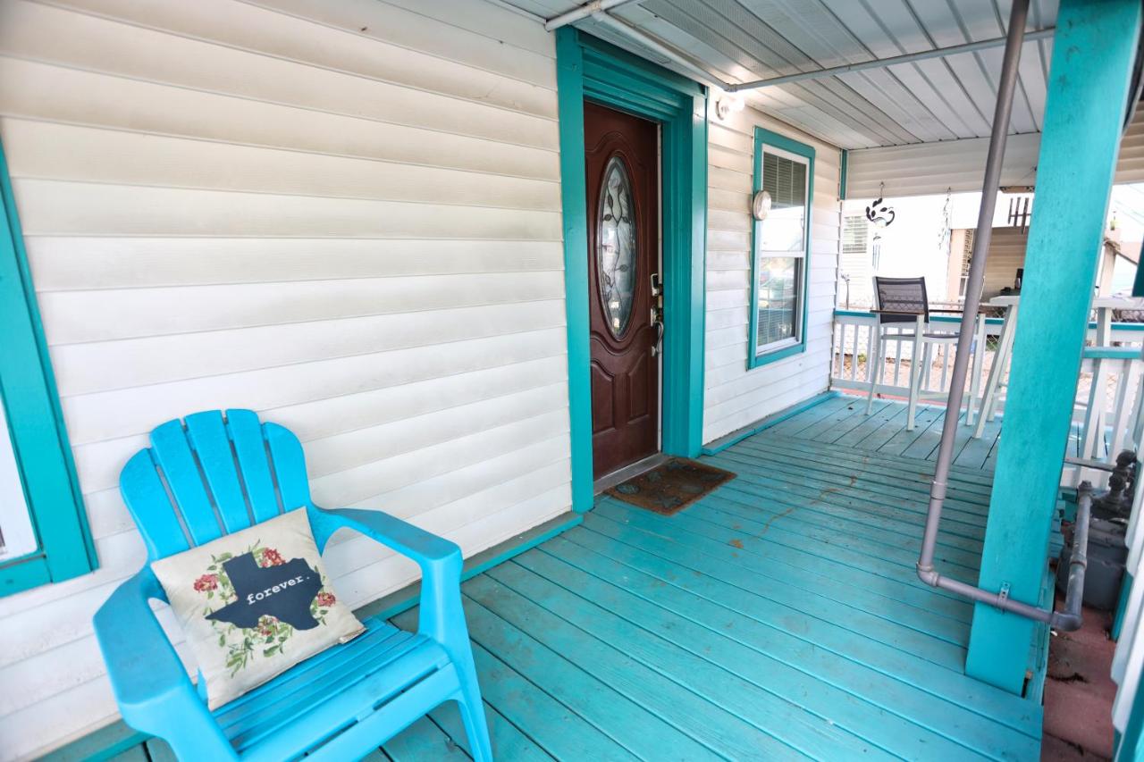  | Quick & Intimate Beach Getaway