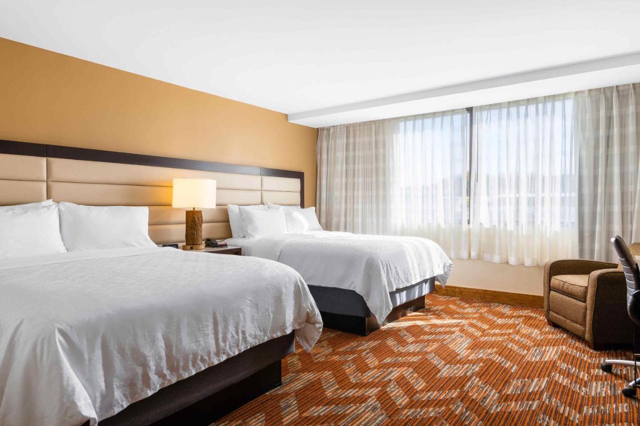  | DH Hotel Greensboro Airport