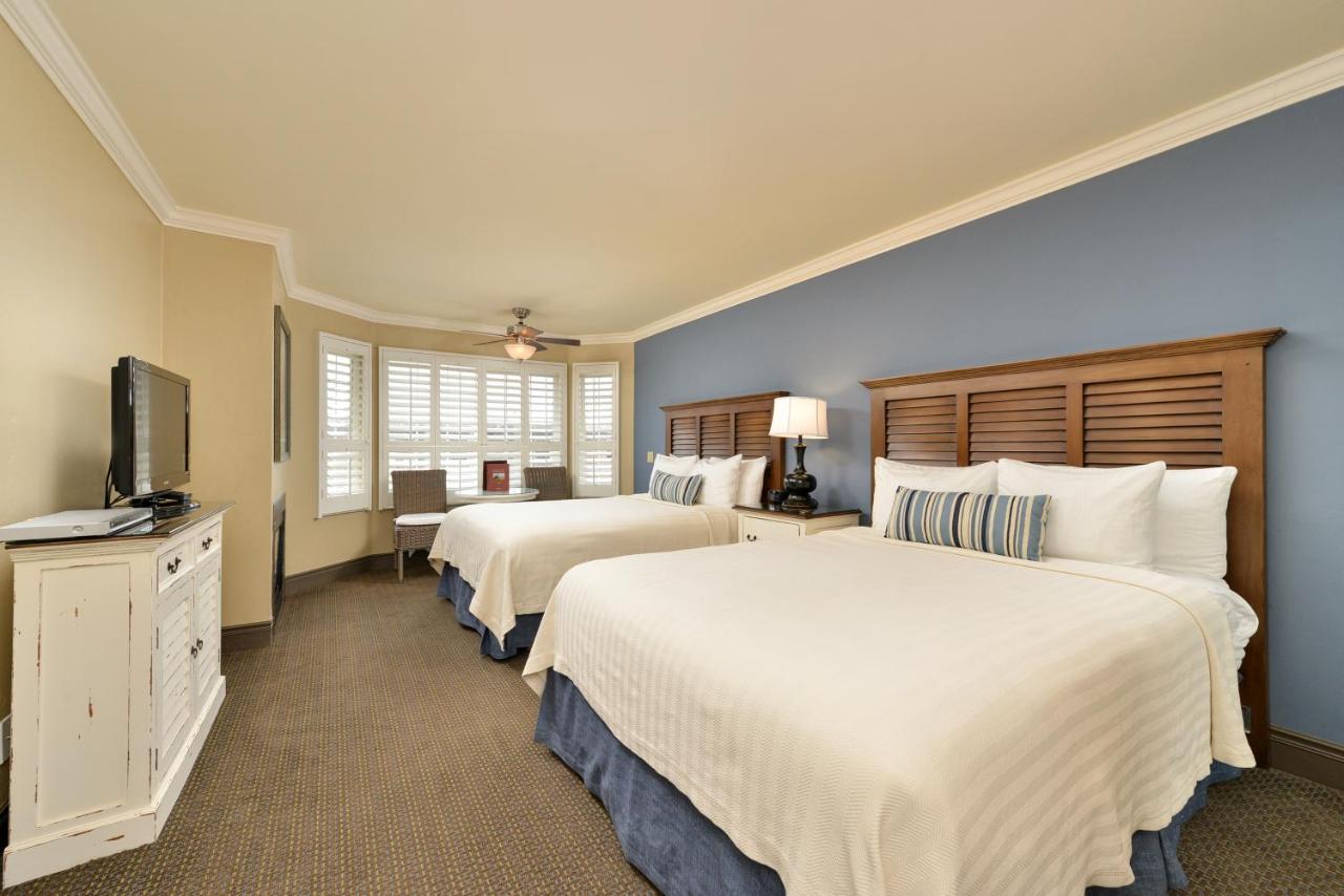 Deluxe Two Queen Beds Room at Sand Pebbles Inn