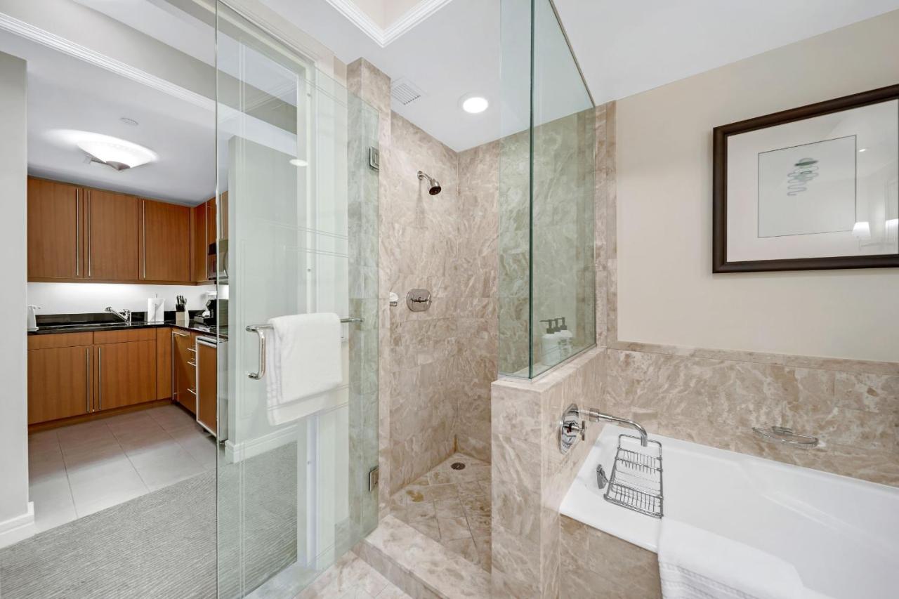  | Four Seasons Studio Kitchen