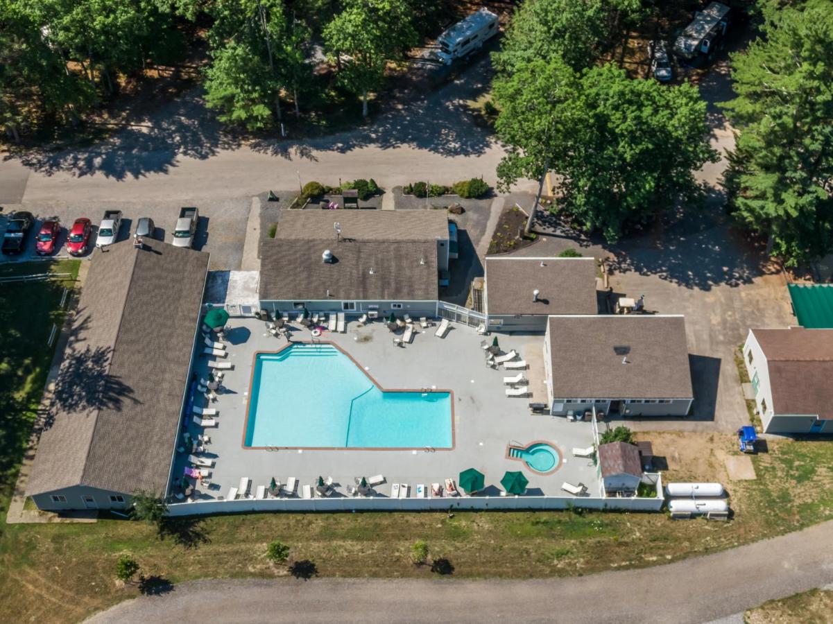 | Moody Beach Camping Resort Loft Park Model 14