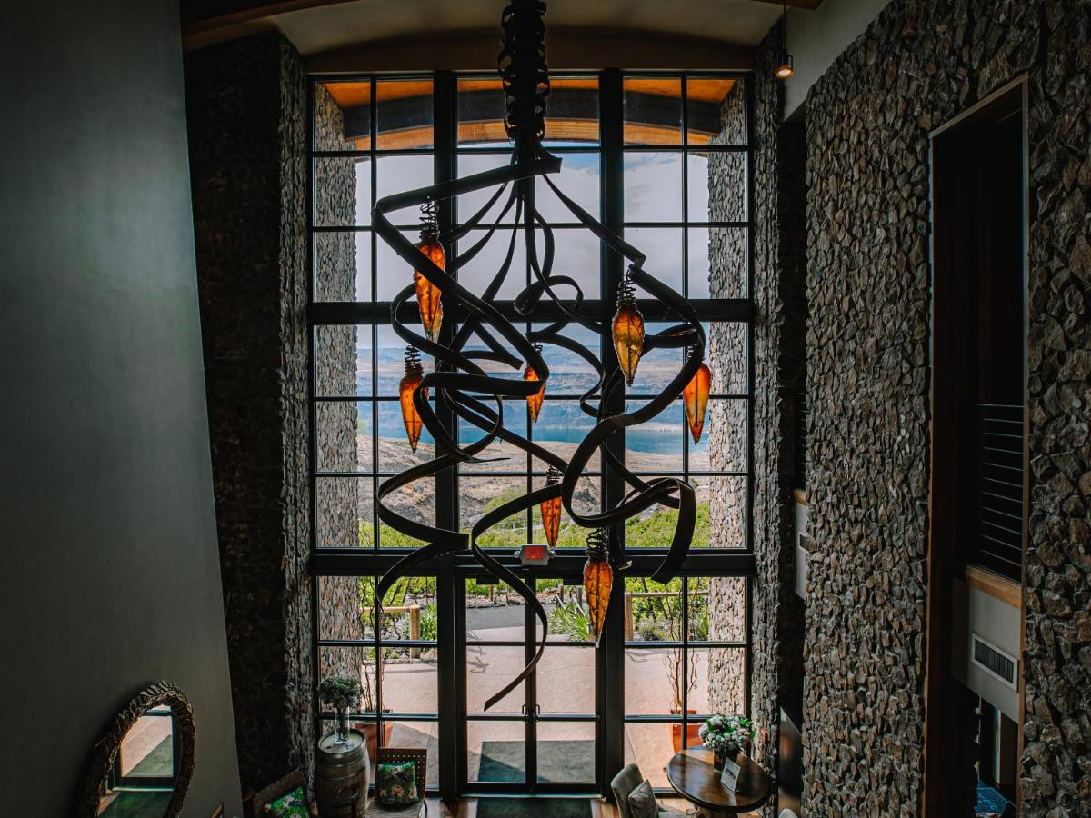 | Sagecliffe Resort & Spa