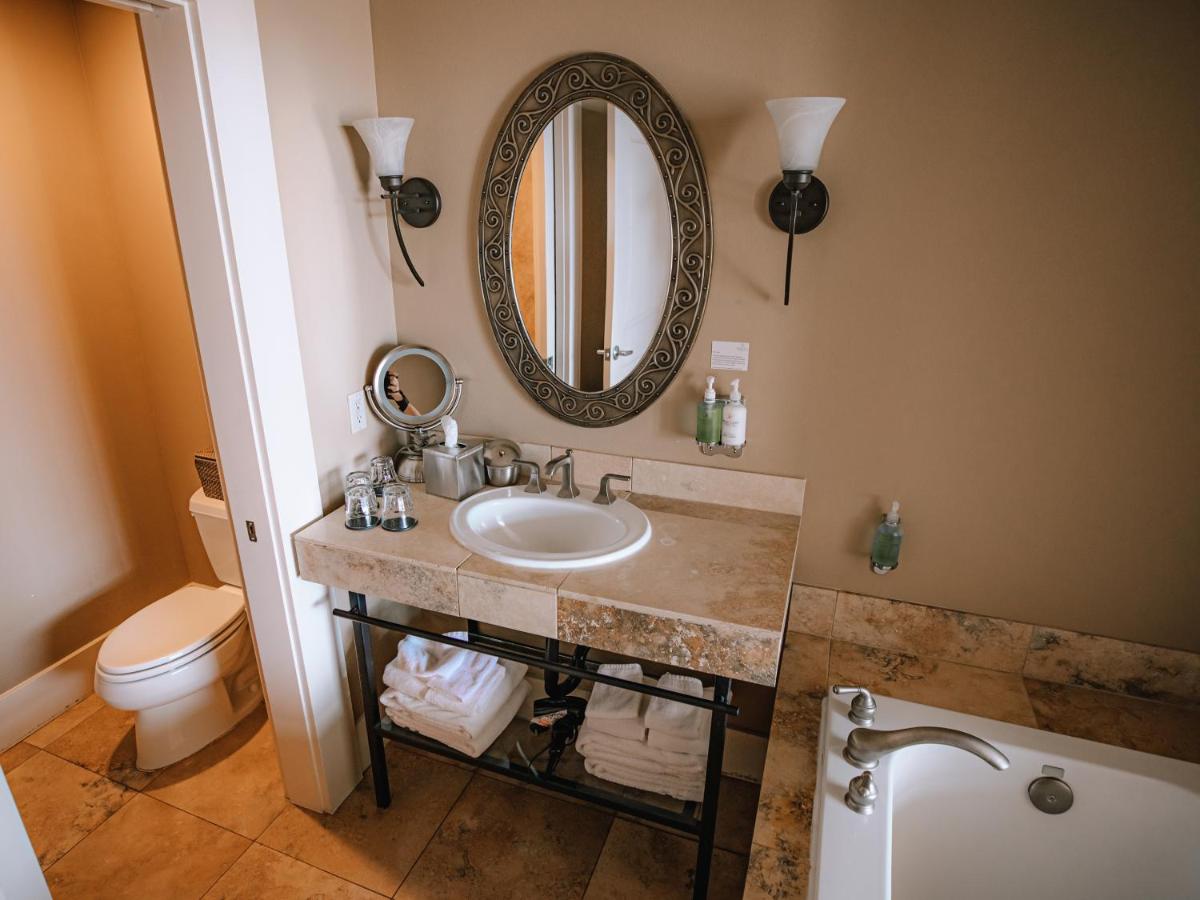 | Sagecliffe Resort & Spa