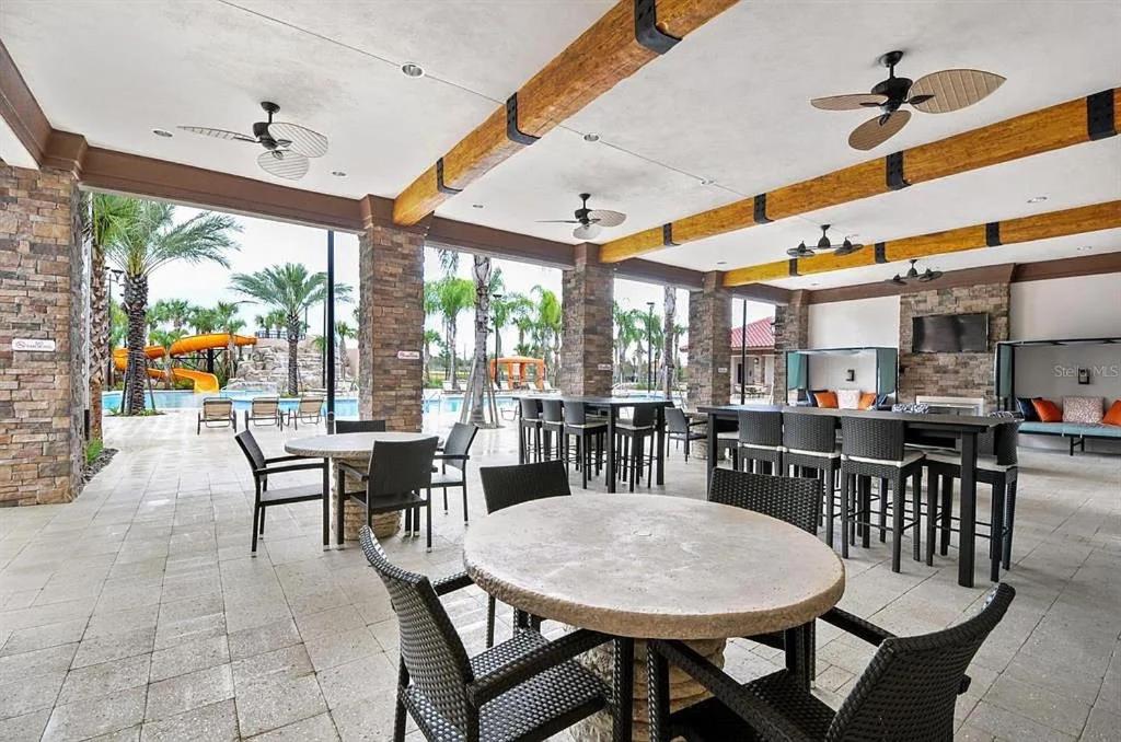  | Beautiful Villa 6 bed 5 bath with private pool 3032 sf