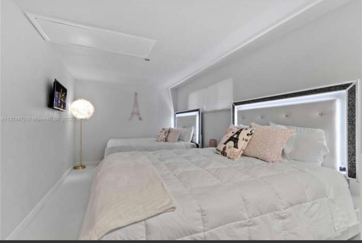 | Kool Runnings B&B Margate suites