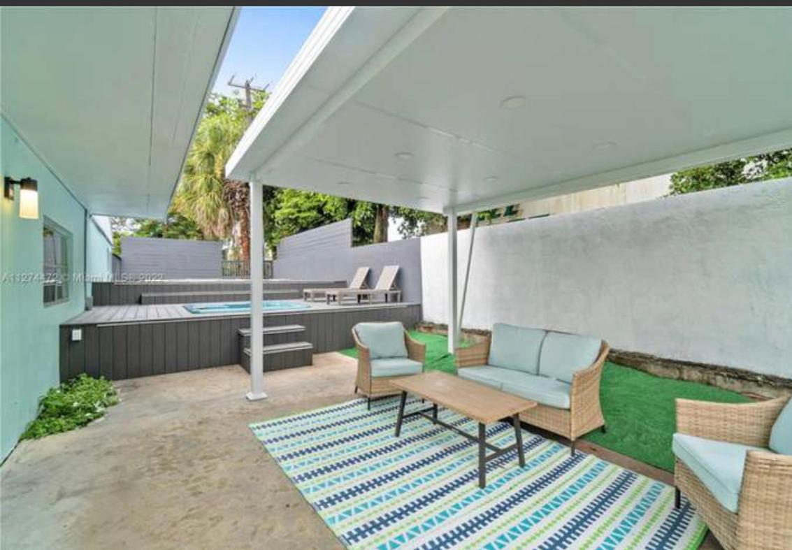 | Kool Runnings B&B Margate suites