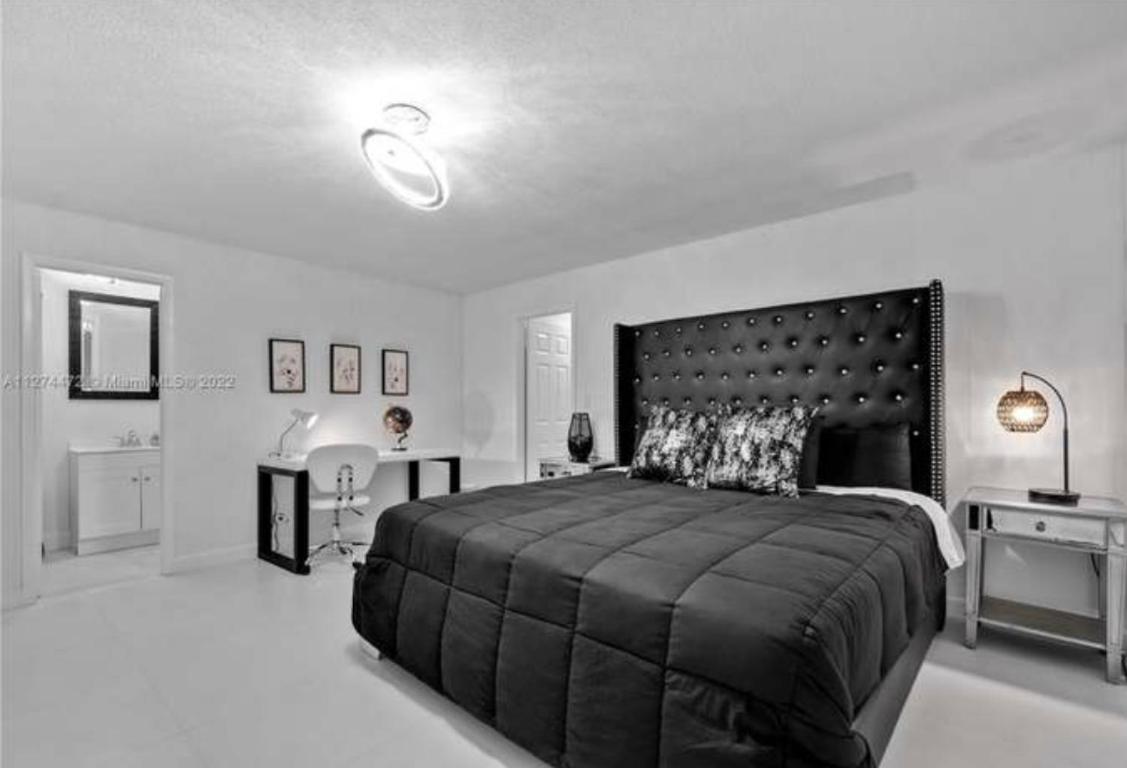 | Kool Runnings B&B Margate suites