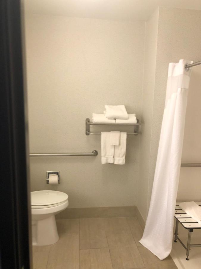 Standard Room - Non-Smoking at Holiday Inn Express Mt Vernon, an IHG Hotel