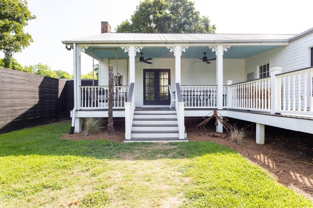  | Hydeout House