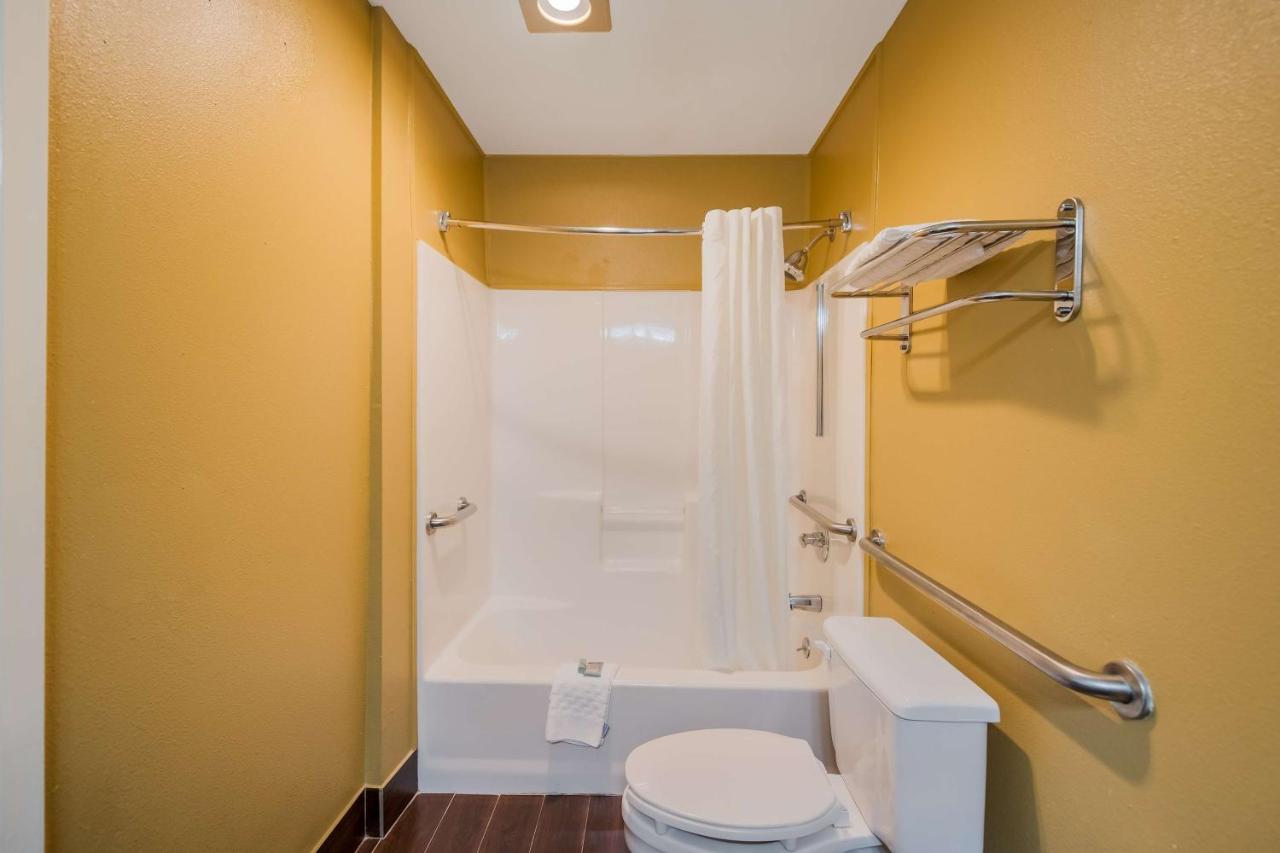 SureStay Hotel by Best Western Mt Pleasant