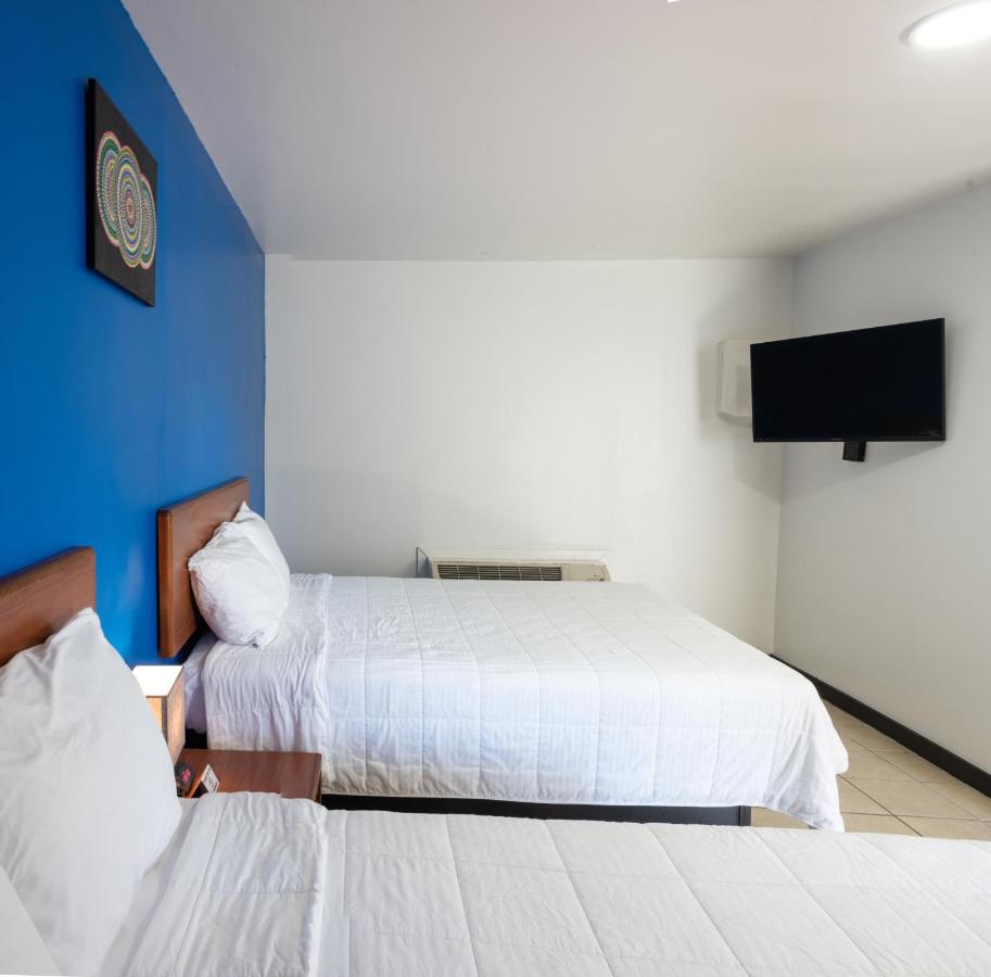 | American Inn