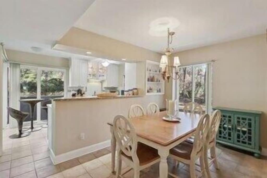  | 1206 Harbour Master Villas