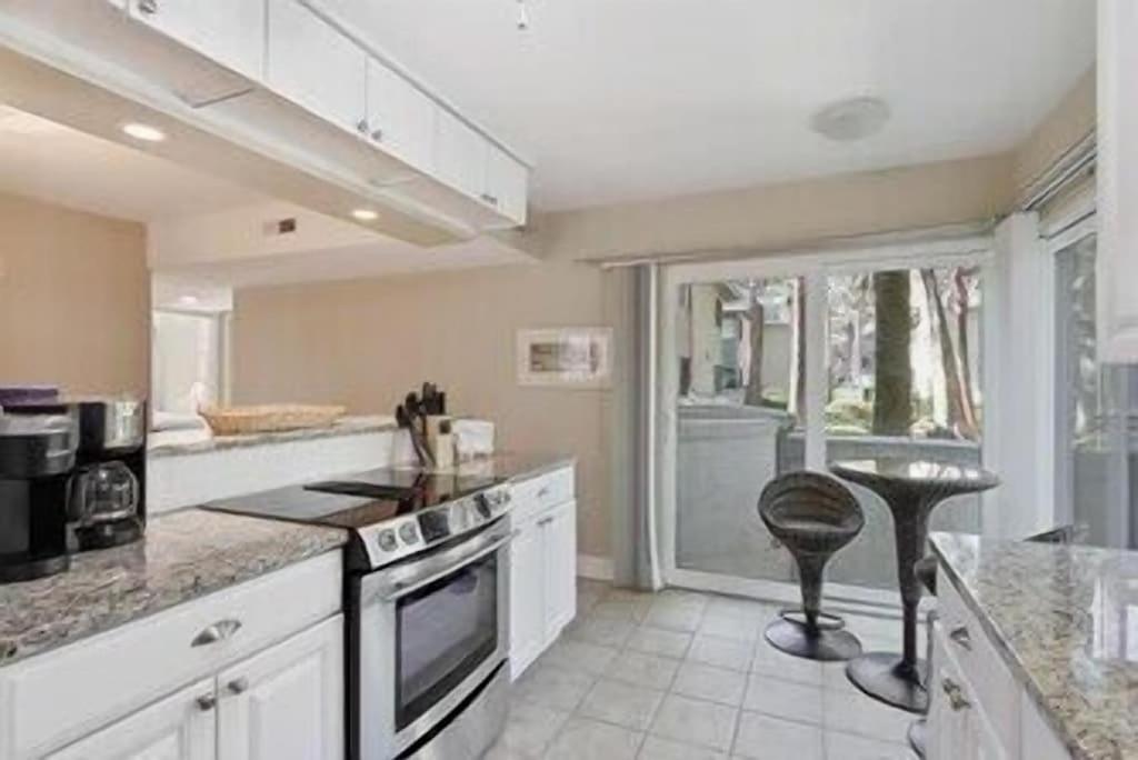  | 1206 Harbour Master Villas