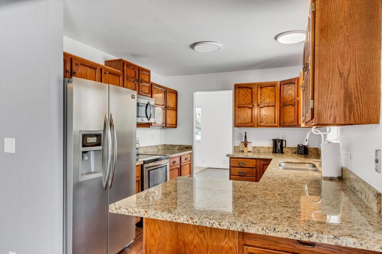 | Large Room Near UVU & BYU