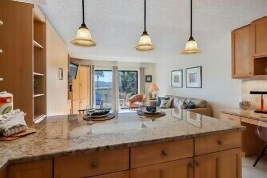  | 1799 Bluff Villa