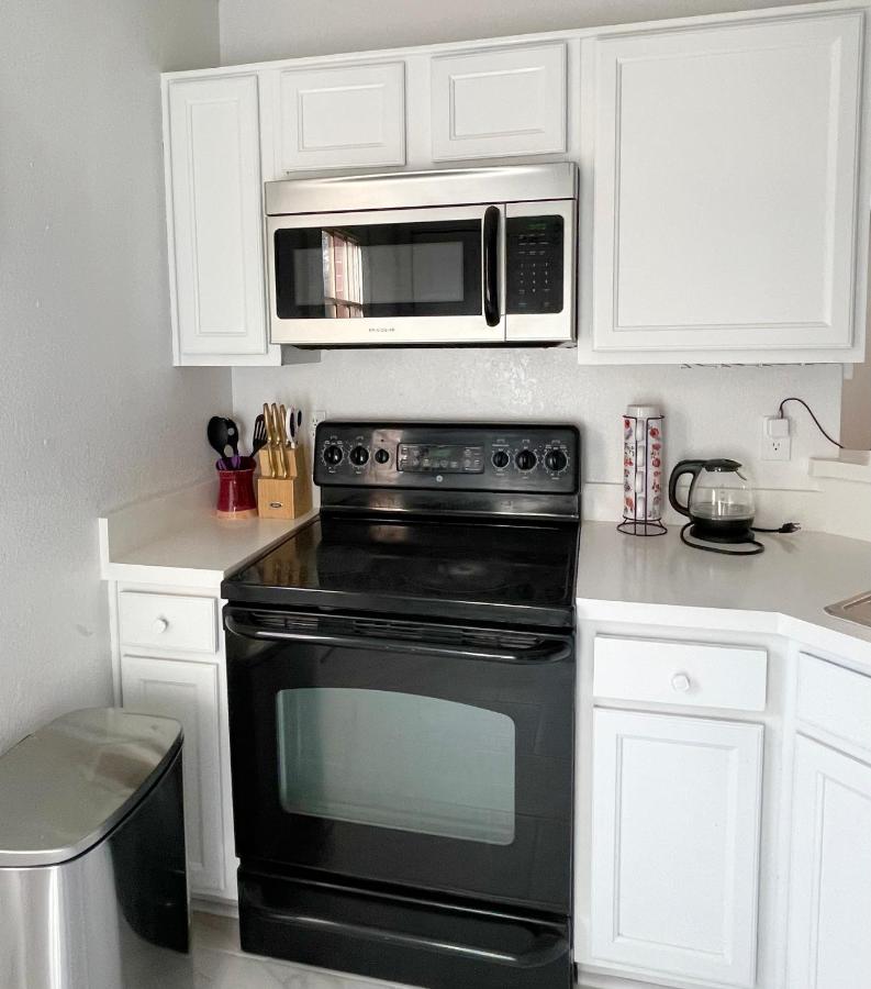 | Private rooms near downtown Dallas