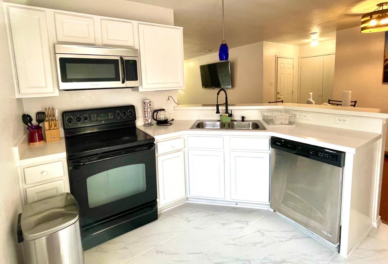 | Private rooms near downtown Dallas
