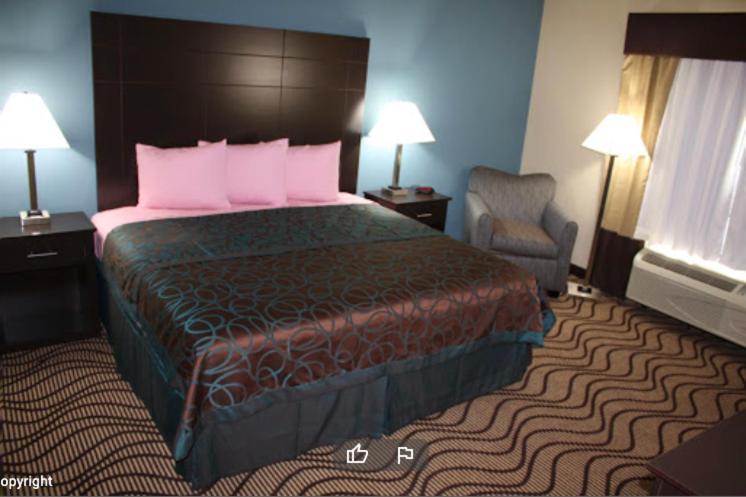 | La Plaza Inn and Suites - Freer TX
