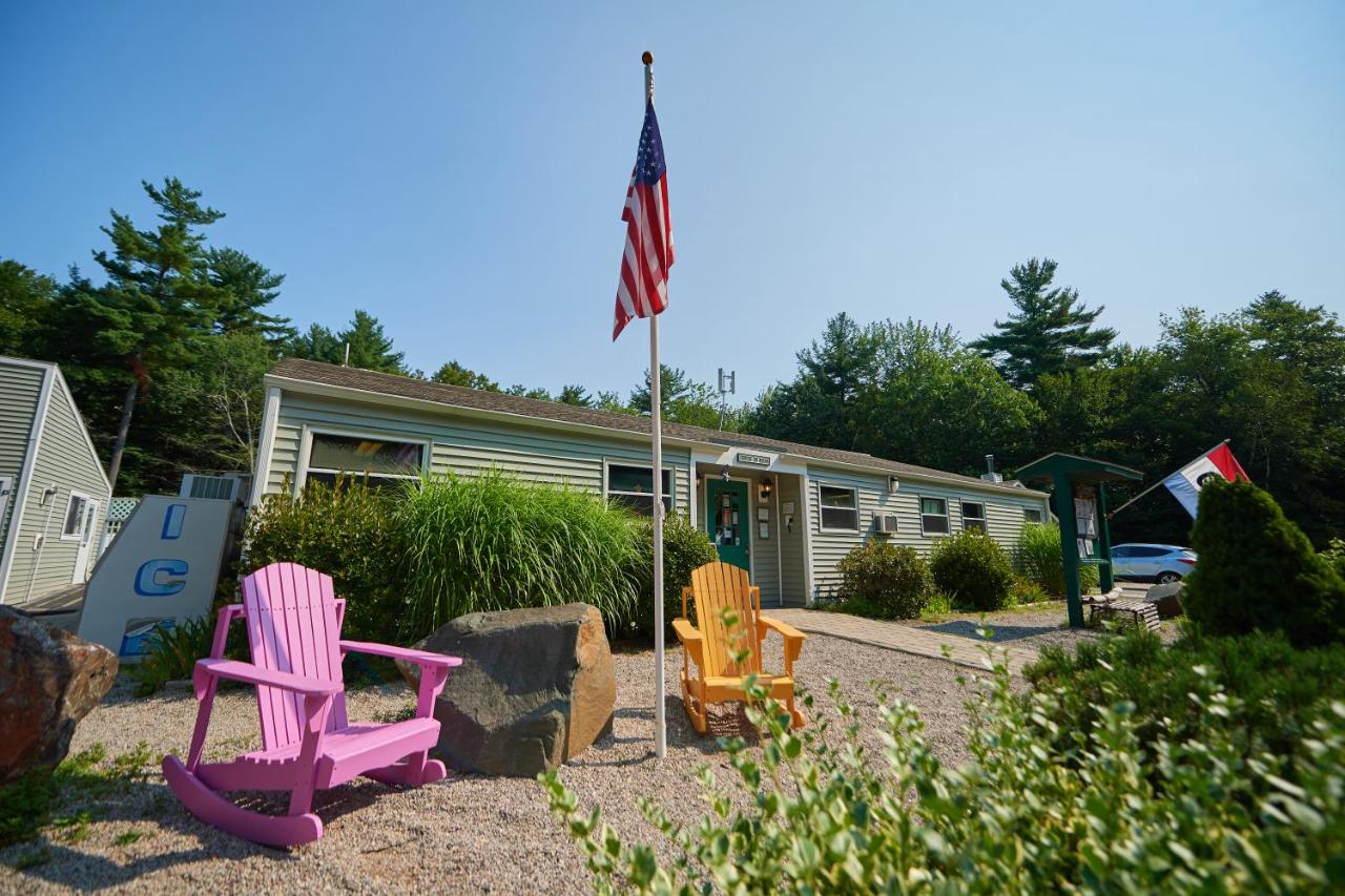 | Moody Beach Camping Resort Loft Park Model 14