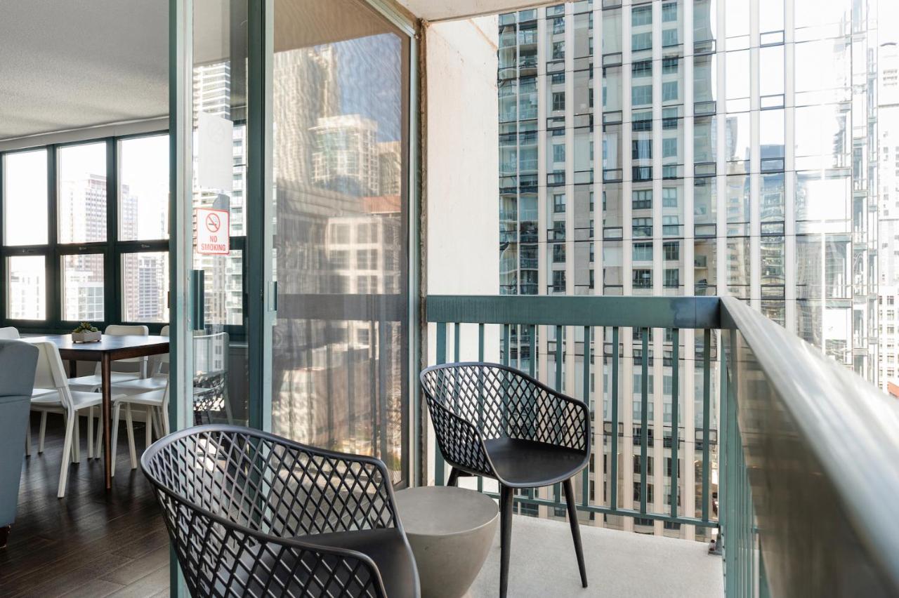 Two-Bedroom Apartment at Kasa Magnificent Mile Chicago