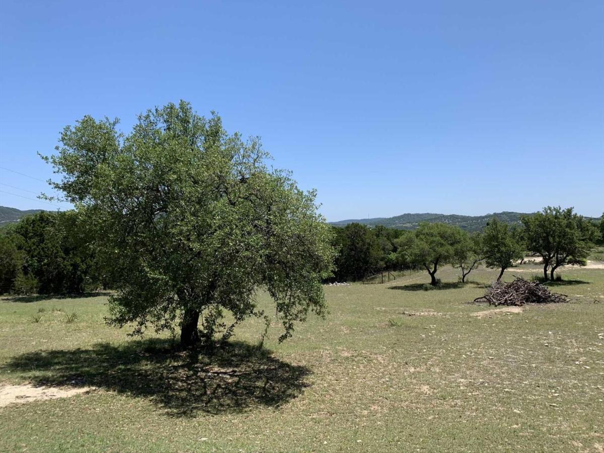 | Hill Country Hideout