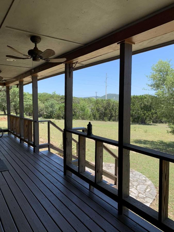 | Hill Country Hideout
