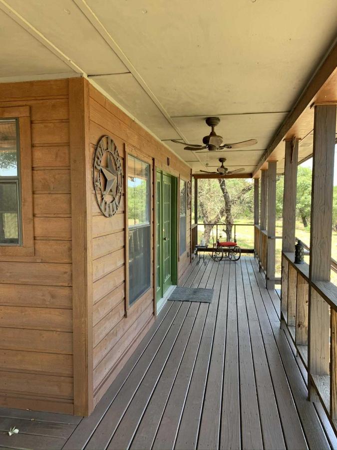| Hill Country Hideout