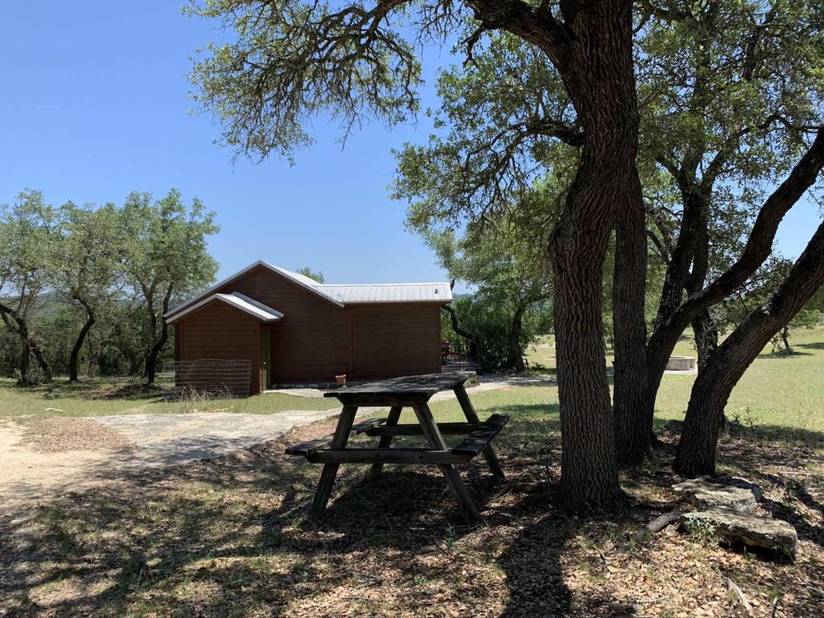| Hill Country Hideout