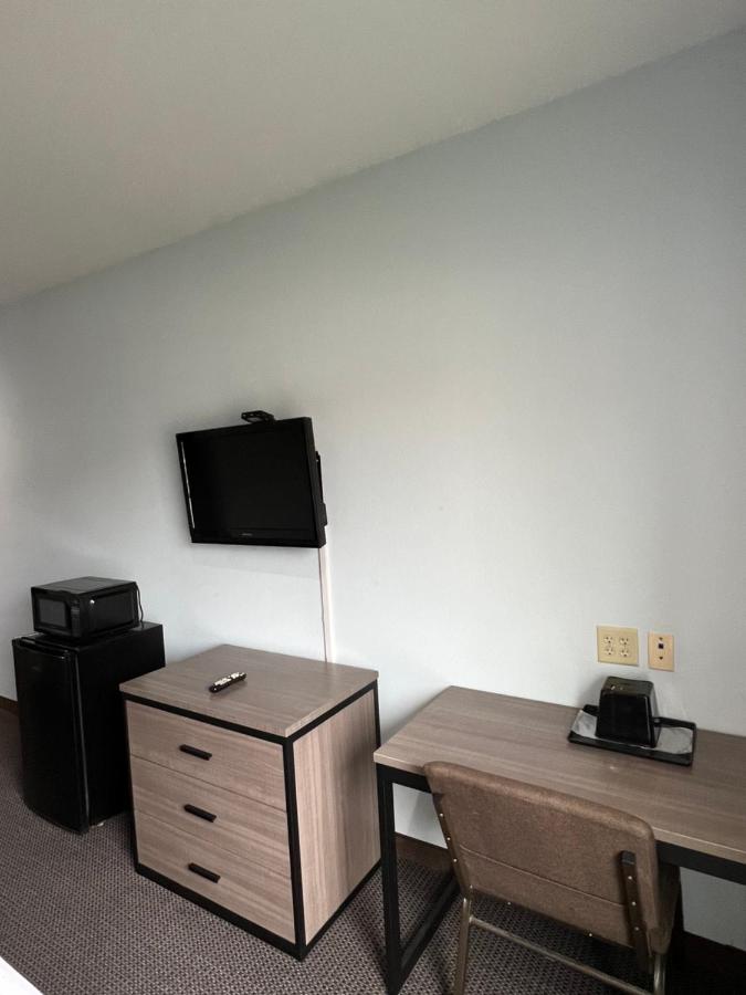King Room - Non-Smoking at Americas Best Value Inn Sulphur