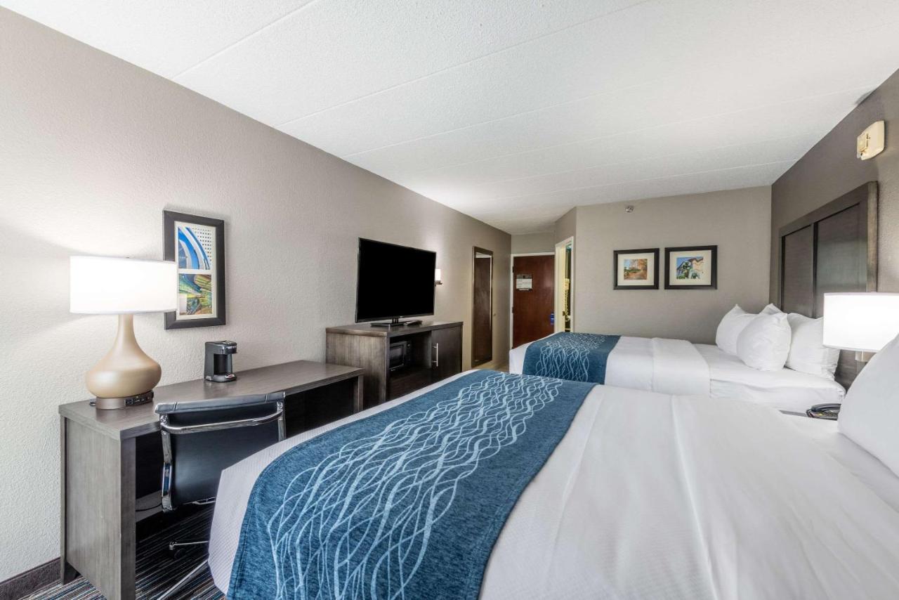 Standard Queen Room with Two Queen Beds - Non-Smoking at Comfort Inn Chicago Schaumburg - O'Hare Airport