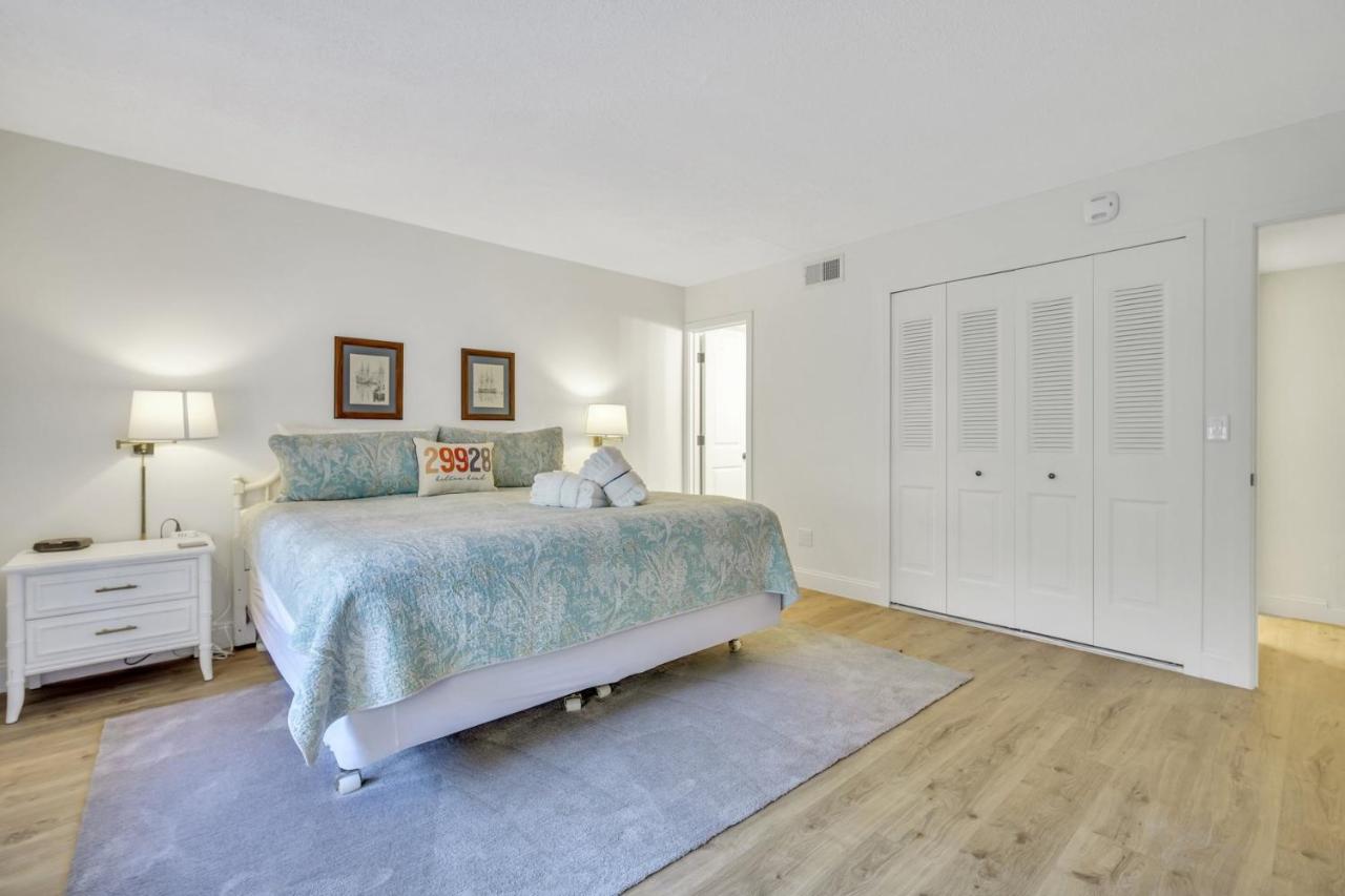 | 1712 Bluff Villa