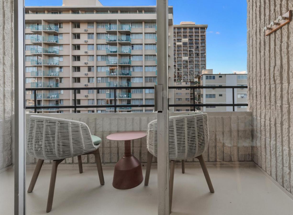 Room #5685663 at Wayfinder Waikiki
