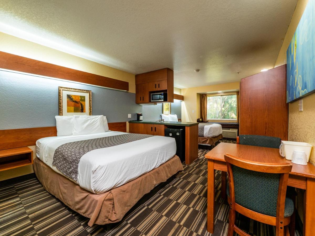 Studio Suite with Two Queen Beds - Non-Smoking at Microtel Inn & Suites by Wyndham Ocala
